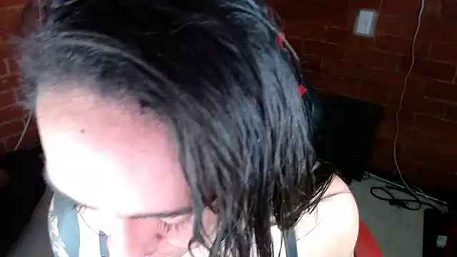 dannafitness online show from March 12, 2025, 2:45 pm