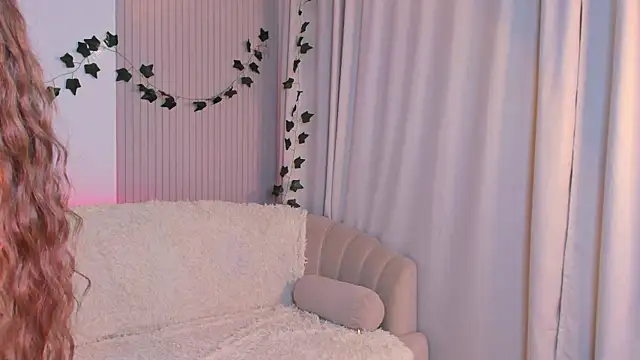 CindyGarrison online show from February 22, 2025, 3:12 am