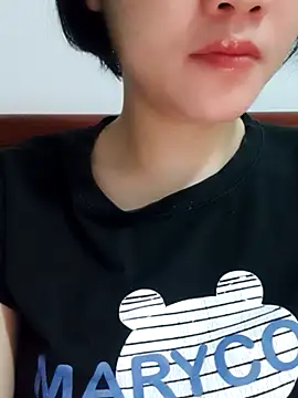 Snapshot of Sexyass13 chatting on September 20, 2025, 12:26 am Sexyass13 online show from September 20, 2025, 12:26 am