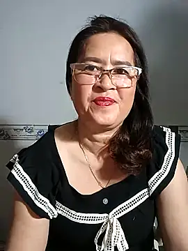 phnz online show from March 1, 2025, 12:45 pm