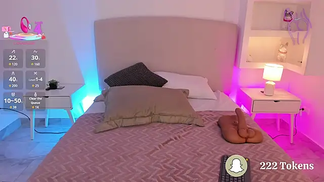 Snapshot of nathalynbarnes chatting on October 7, 2025, 11:00 am nathalynbarnes online show from October 7, 2025, 11:00 am