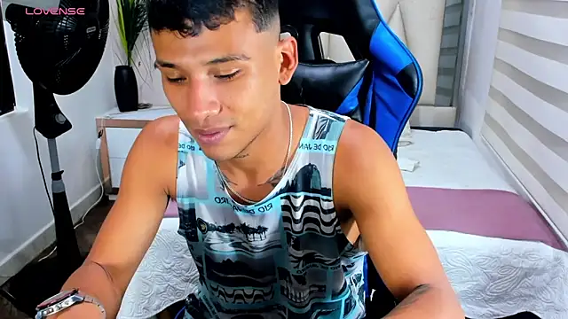 Backsex boy online show from March 17, 2025, 4:51 am