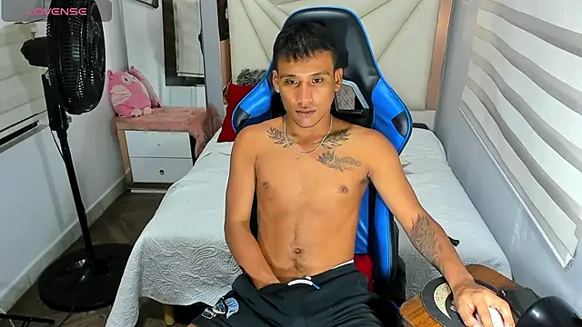 Backsex boy online show from October 3, 2025, 8:16 am