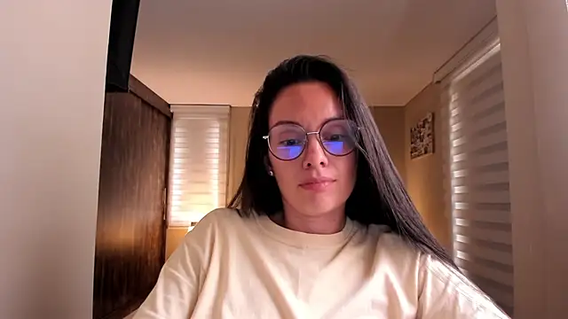 anabel 025 online show from March 5, 2025, 8:10 pm