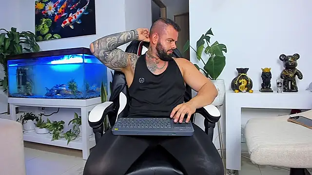 Johnnygrayson1 online show from September 13, 2025, 1:27 am