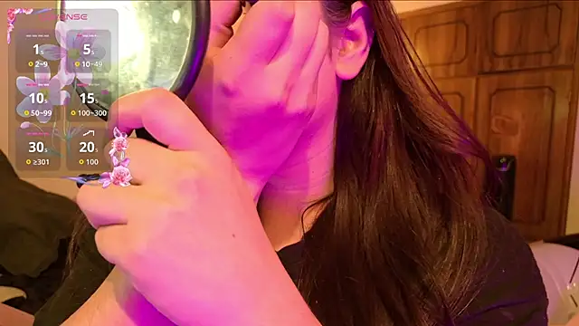 Yuri Stars online show from March 24, 2026, 6:02 am