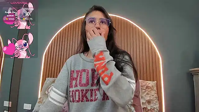 NayeCloud online show from September 9, 2025, 3:27 am