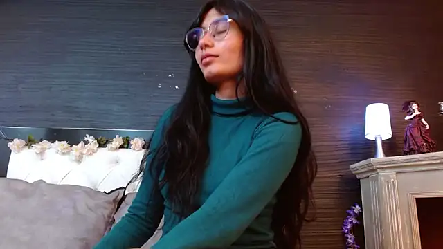 NayeCloud online show from March 15, 2025, 10:03 am