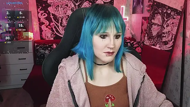 little Elika online show from January 13, 2026, 10:35 pm