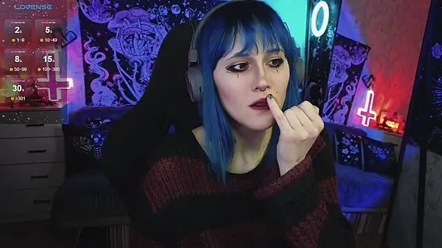 little Elika online show from March 22, 2025, 10:04 pm