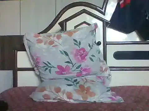 Snapshot of ursexslave175 chatting on March 16, 2026, 5:44 am ursexslave175 online show from March 16, 2026, 5:44 am