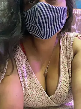 HaaniKaur online show from March 1, 2025, 5:27 pm