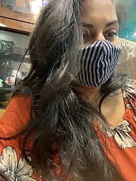 HaaniKaur online show from January 7, 2025, 5:20 pm