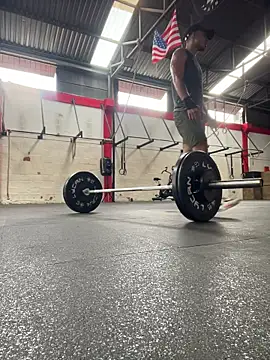 Snapshot of mateoleonee chatting on December 3, 2025, 5:01 pm mateoleonee online show from December 3, 2025, 5:01 pm