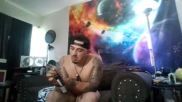 Snapshot of Antoniothedon chatting on July 5, 2026, 11:55 pm Antoniothedon online show from July 5, 2026, 11:55 pm