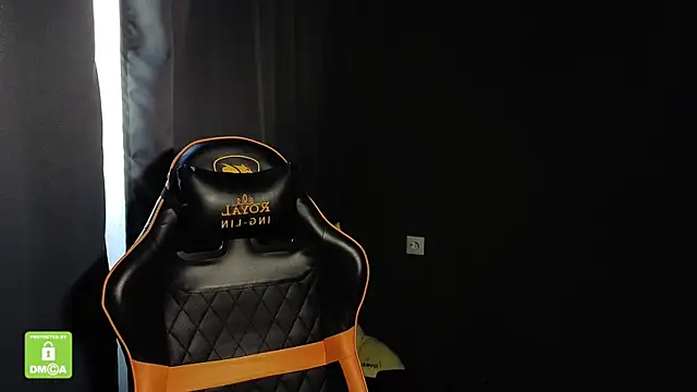 Snapshot of Keytaro chatting on January 7, 2026, 11:15 am Keytaro online show from January 7, 2026, 11:15 am