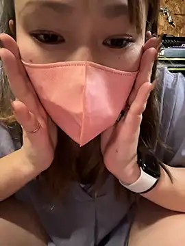 annna annna 2024 online show from November 27, 2025, 4:24 am