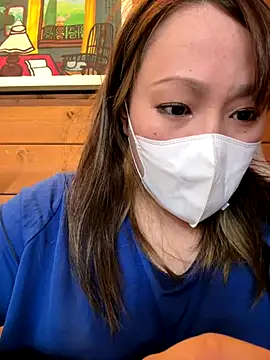 annna annna 2024 online show from November 4, 2025, 1:31 am