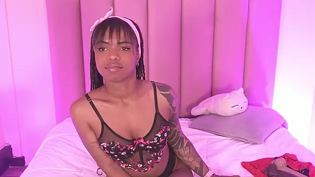 Marce 22 online show from March 23, 2026, 3:39 am