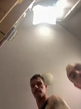 UnCuTupTheBuTT online show from September 19, 2025, 2:10 pm