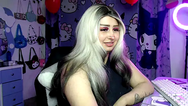 lussyevans24 online show from February 20, 2026, 6:26 am