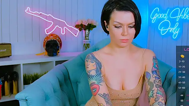 My toys pink online show from March 8, 2025, 9:17 am