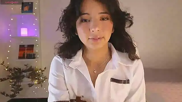 lissi S online show from February 23, 2025, 2:29 am