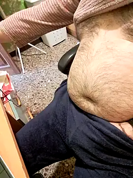 Snapshot of Escondido52 chatting on March 15, 2025, 12:34 pm Escondido52 online show from March 15, 2025, 12:34 pm