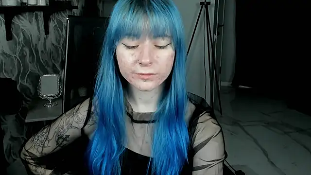 LexiWenford online show from September 22, 2025, 2:50 am