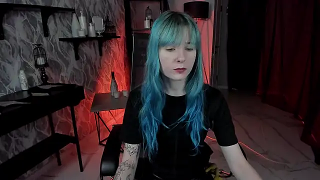 LexiWenford online show from October 4, 2025, 5:53 am