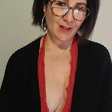 Viola8p online show from November 26, 2025, 2:06 pm