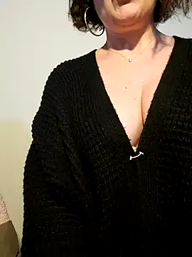 Viola8p online show from January 11, 2026, 4:14 pm