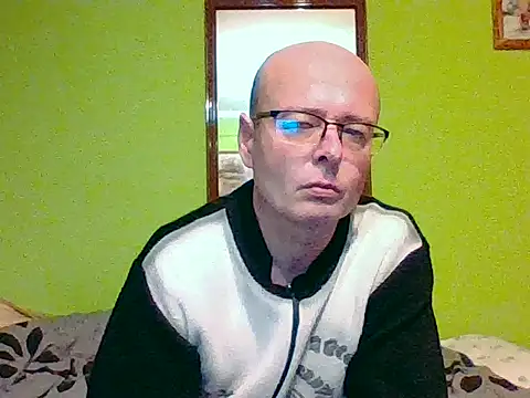 Tiger202441 online show from January 8, 2026, 4:46 pm