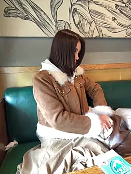 Asia-Melody online show from December 19, 2025, 5:00 am