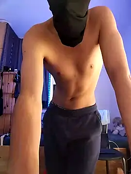 Snapshot of Dennis_2024 chatting on January 15, 2025, 6:01 am Dennis 2024 online show from January 15, 2025, 6:01 am