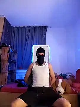 Snapshot of Dennis_2024 chatting on January 20, 2025, 8:50 pm Dennis 2024 online show from January 20, 2025, 8:50 pm