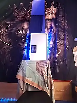 Snapshot of Dennis_2024 chatting on February 25, 2025, 11:26 pm Dennis 2024 online show from February 25, 2025, 11:26 pm