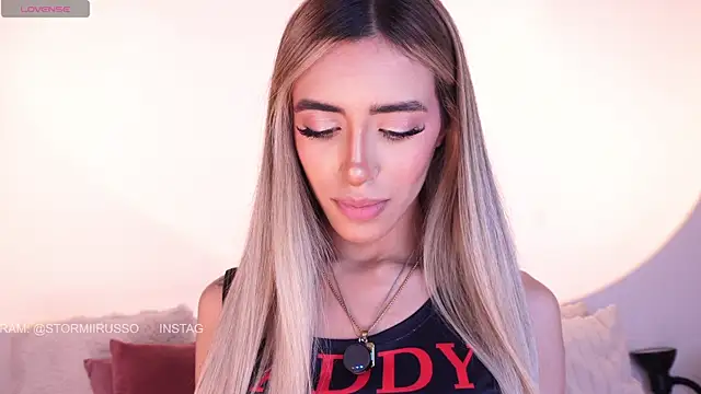 StormiRusso online show from April 22, 2026, 3:13 am