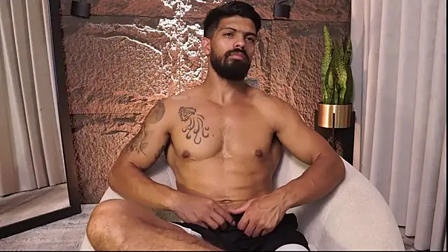 DannSaenz online show from April 17, 2026, 2:53 pm