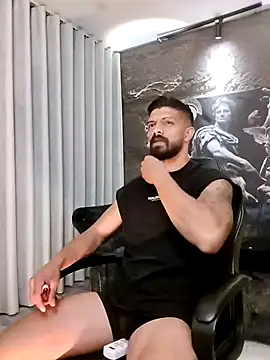 DannSaenz online show from January 13, 2026, 3:05 pm