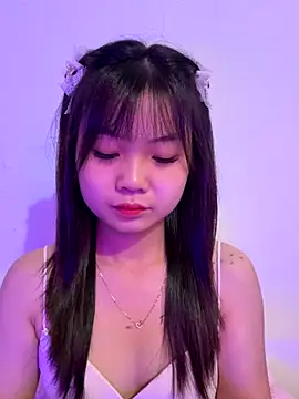 Maeve2k5 online show from September 15, 2025, 9:21 am