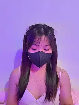 Maeve2k5 online show from September 15, 2025, 9:26 pm