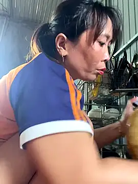 Linaannn online show from September 30, 2025, 1:55 am