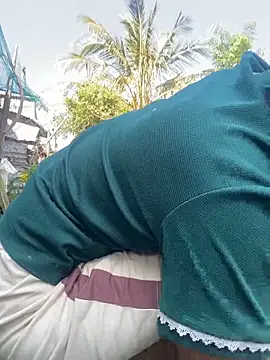 Linaannn online show from March 19, 2026, 1:27 am