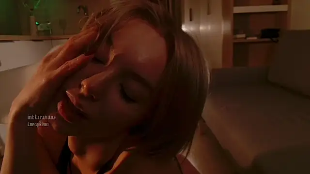 spiklencii online show from February 8, 2025, 9:04 pm