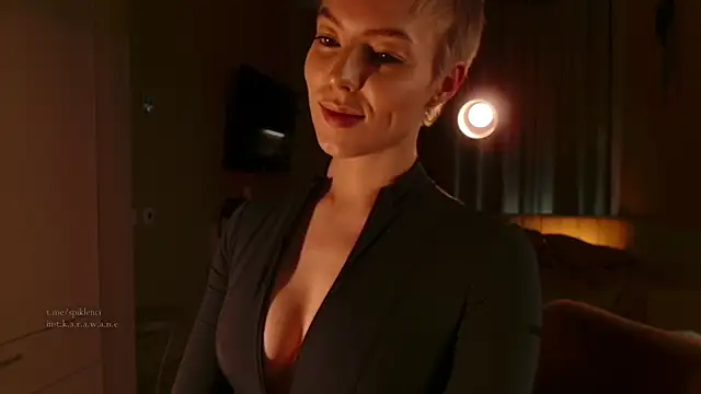 spiklencii online show from November 12, 2025, 4:22 pm