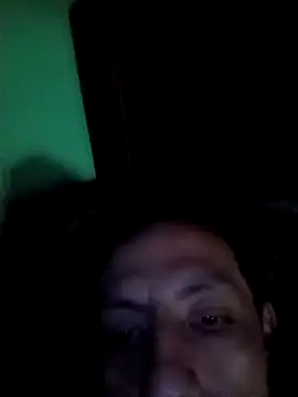Snapshot of alexmoragomez chatting on February 19, 2026, 3:20 pm alexmoragomez online show from February 19, 2026, 3:20 pm