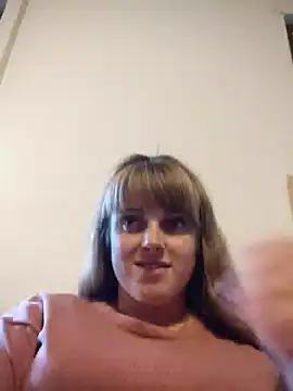 CoddessCrystal online show from September 28, 2025, 1:07 pm