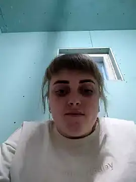 CoddessCrystal online show from March 12, 2025, 4:13 pm