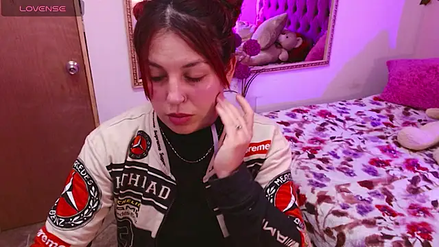 Melani cute02 online show from July 29, 2026, 10:53 pm